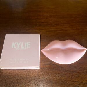 Kylie Jenner Hand Mirror Handheld Pocket Size Pink lips Kylie Makeup Travel